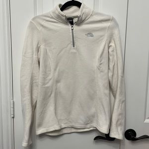 White North Face half zip fleece medium